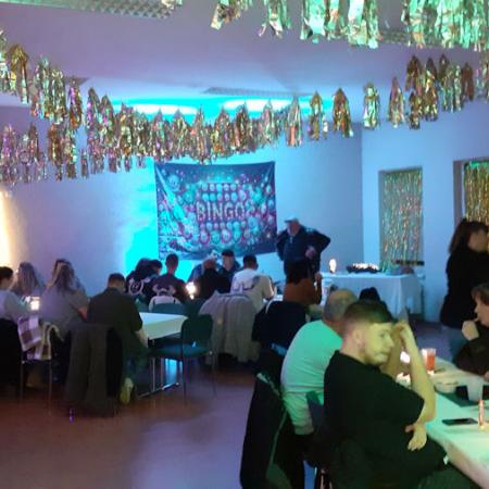 Größeres Bild anzeigen